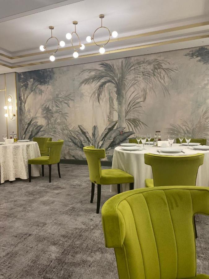 Griff Hotel Zalău Екстериор снимка